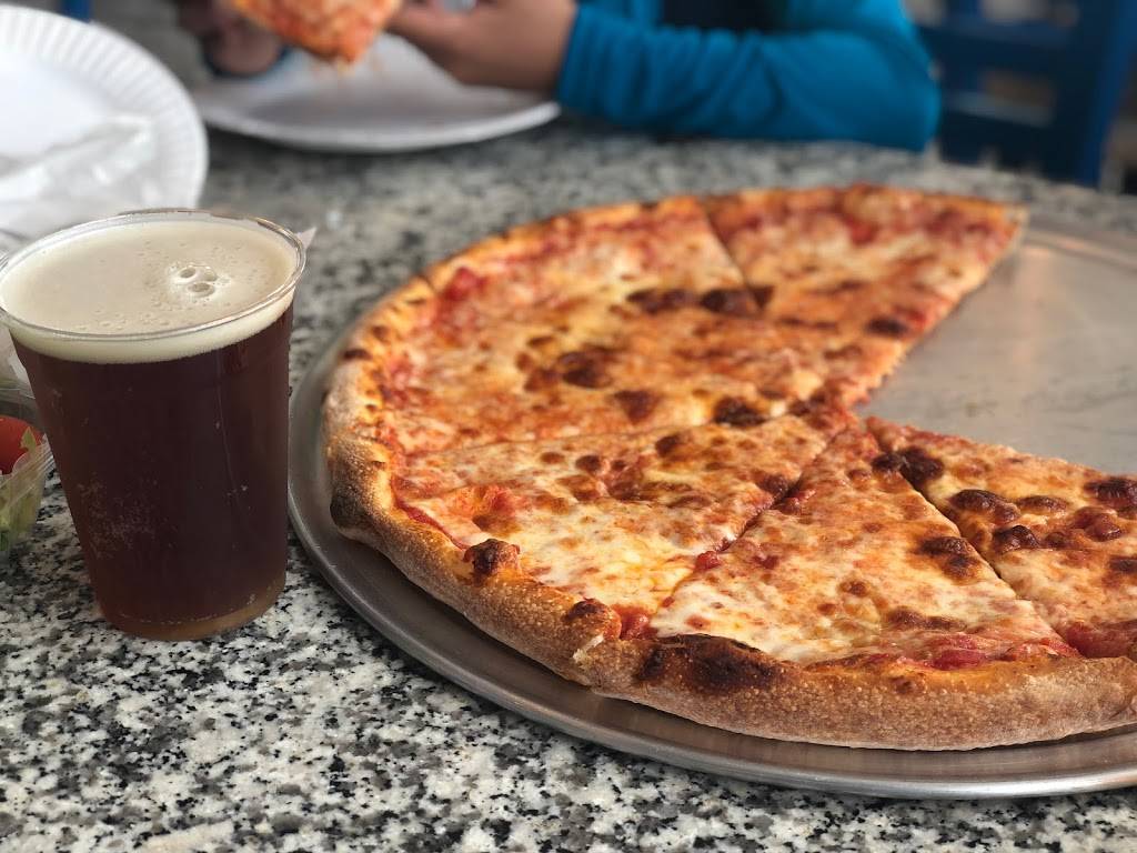 Santorini | restaurant | 376 Revere Beach Blvd, Revere, MA 02151, USA | 7812857226 OR +1 781-285-7226