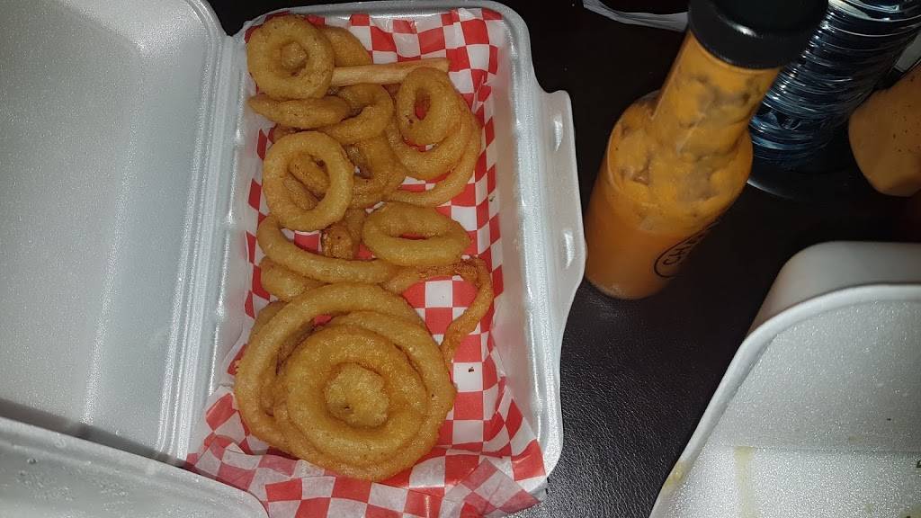 Feebs Pub & Grill | restaurant | 2 Mill St E, Tottenham, ON L0G 1W0, Canada | 9059369009 OR +1 905-936-9009