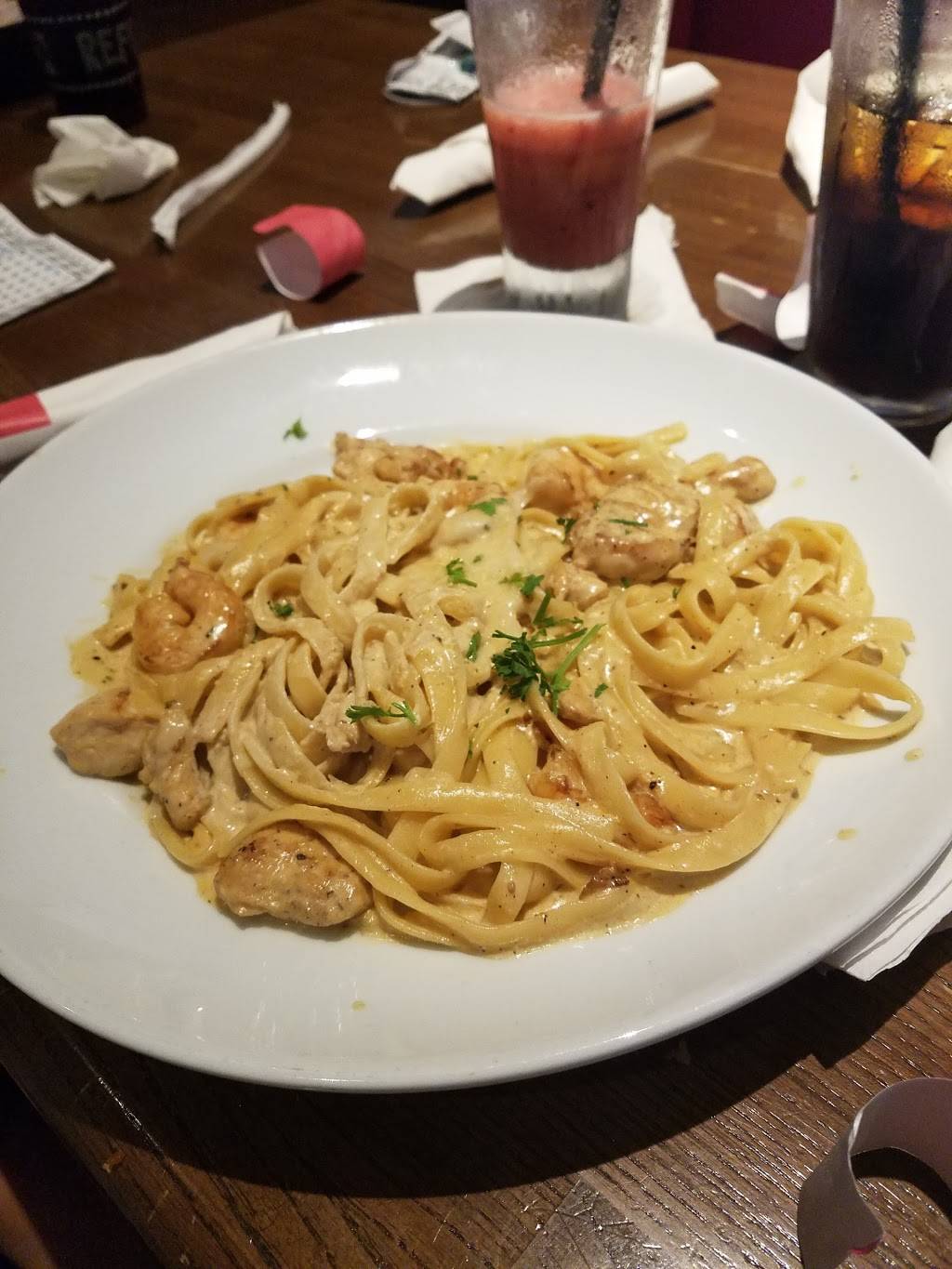 TGI Fridays | restaurant | 14891 Biscayne Blvd, North Miami Beach, FL 33181, USA | 3059444096 OR +1 305-944-4096