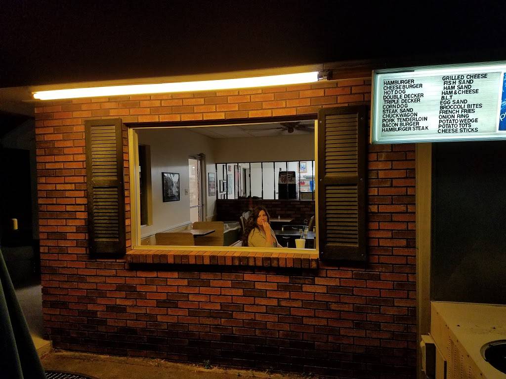 Hamburger Hut | restaurant | 640 US-25E Scenic, Barbourville, KY 40977, USA | 6065465240 OR +1 606-546-5240