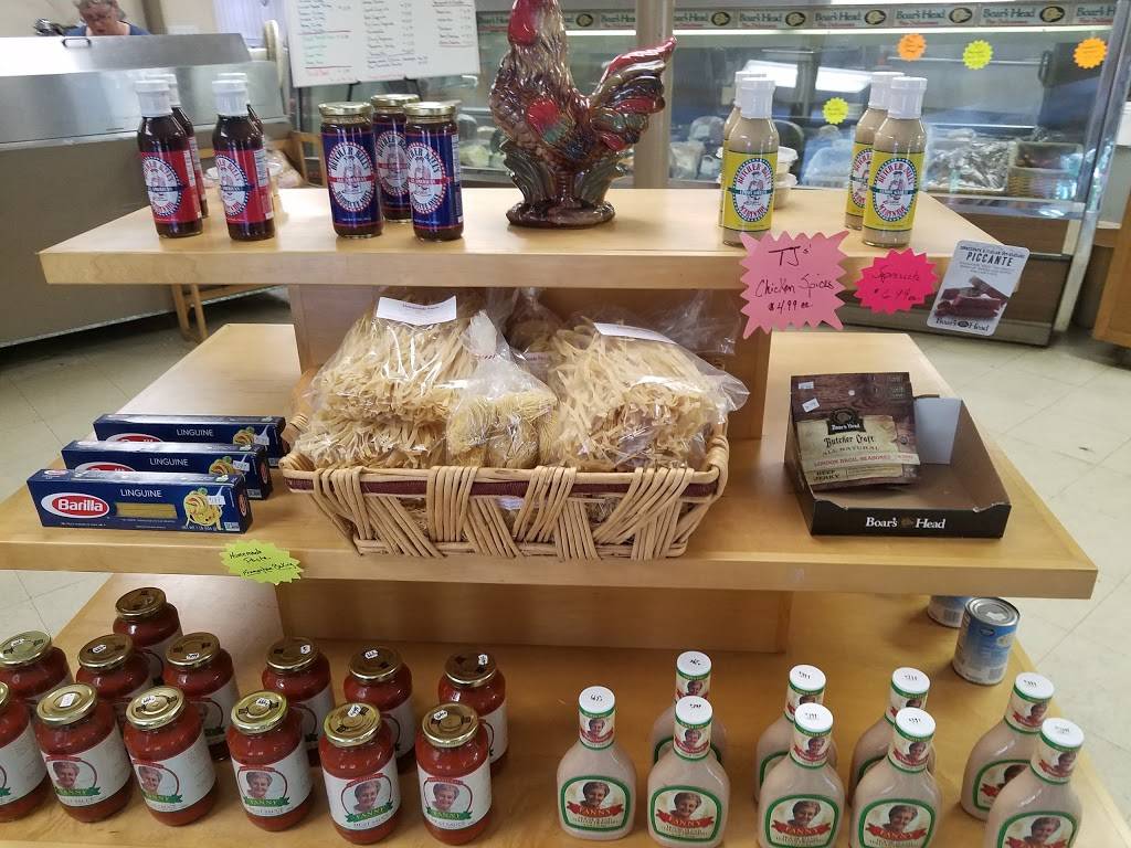 T Js Neighborhood Market | meal takeaway | 818 Waverly St, Framingham, MA 01702, USA | 5086656793 OR +1 508-665-6793