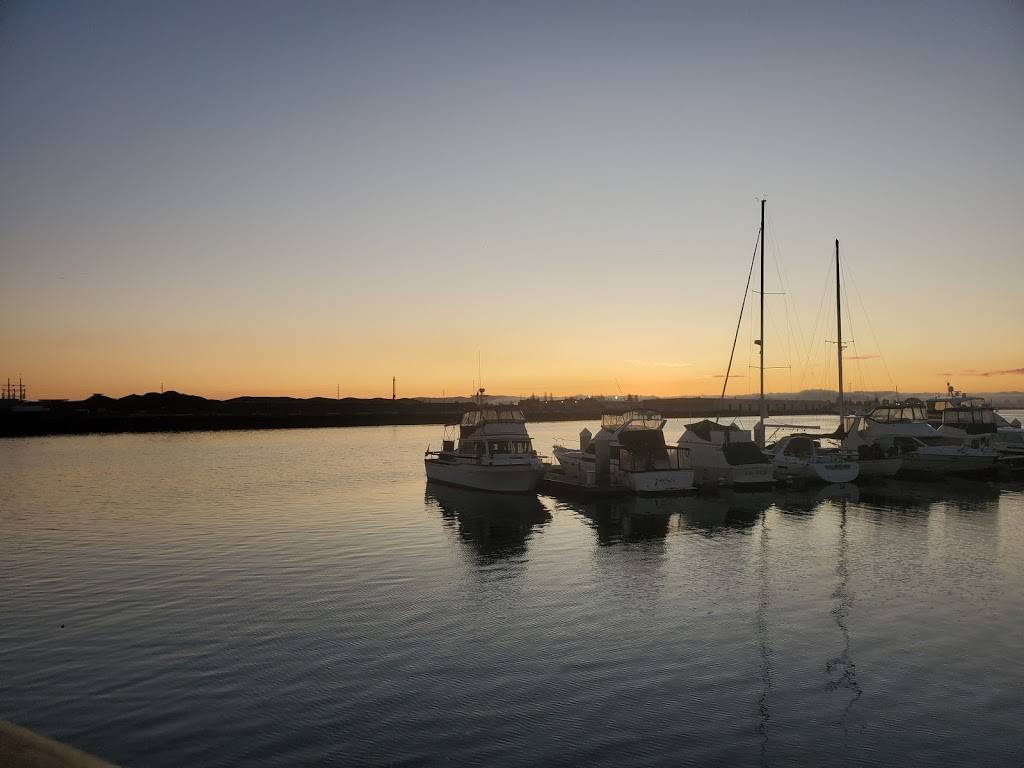 Plank | restaurant | 98 Broadway, Oakland, CA 94607, USA | 5108170980 OR +1 510-817-0980