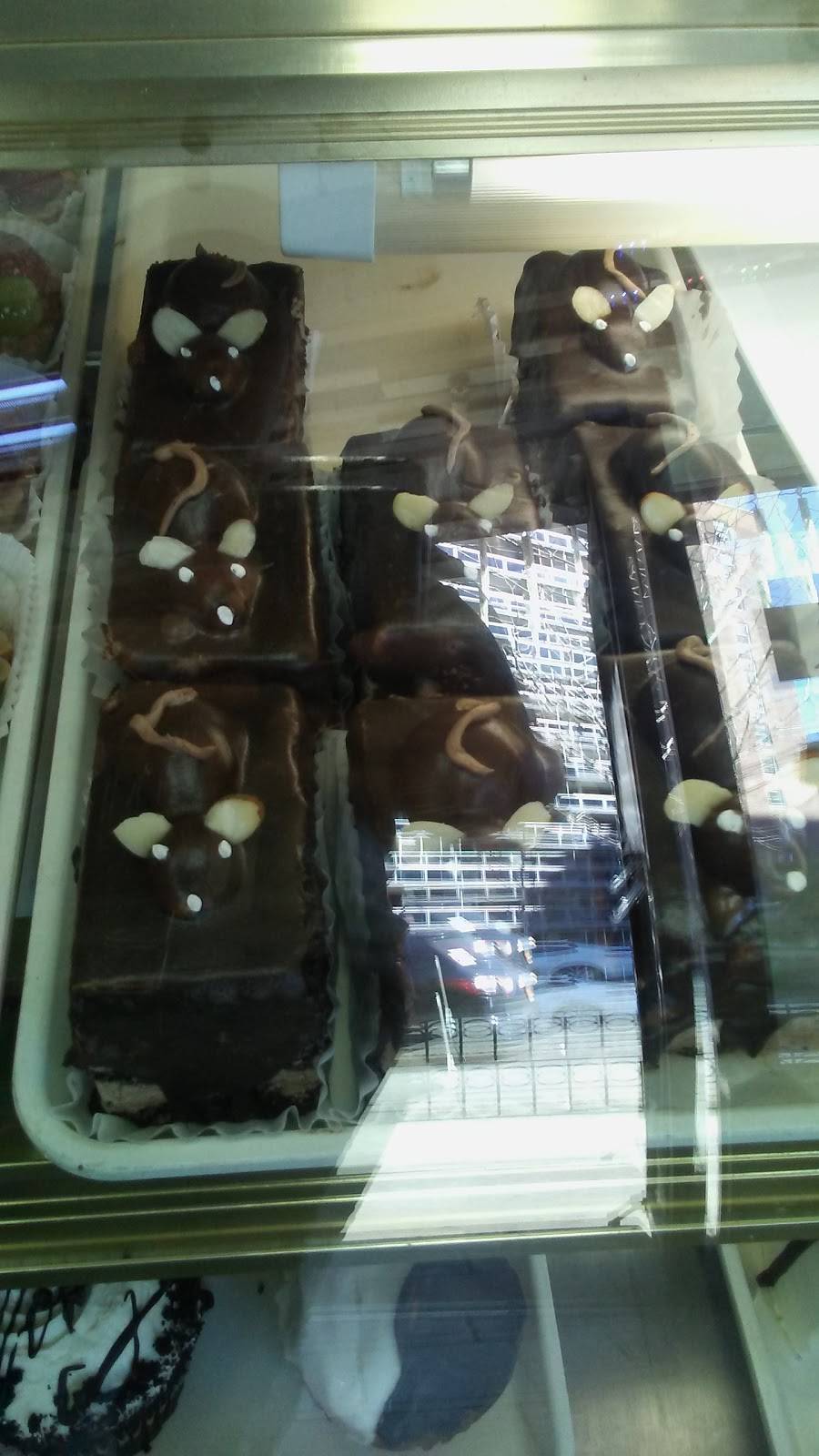 Rego Park Deli and Pastry | bakery | 97-34 63rd Rd, Rego Park, NY 11374, USA | 7189970957 OR +1 718-997-0957