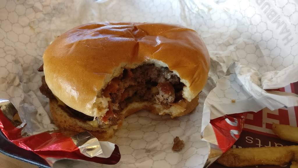 Wendys | restaurant | 14502 Hawthorne Blvd, Lawndale, CA 90260, USA | 3106796009 OR +1 310-679-6009