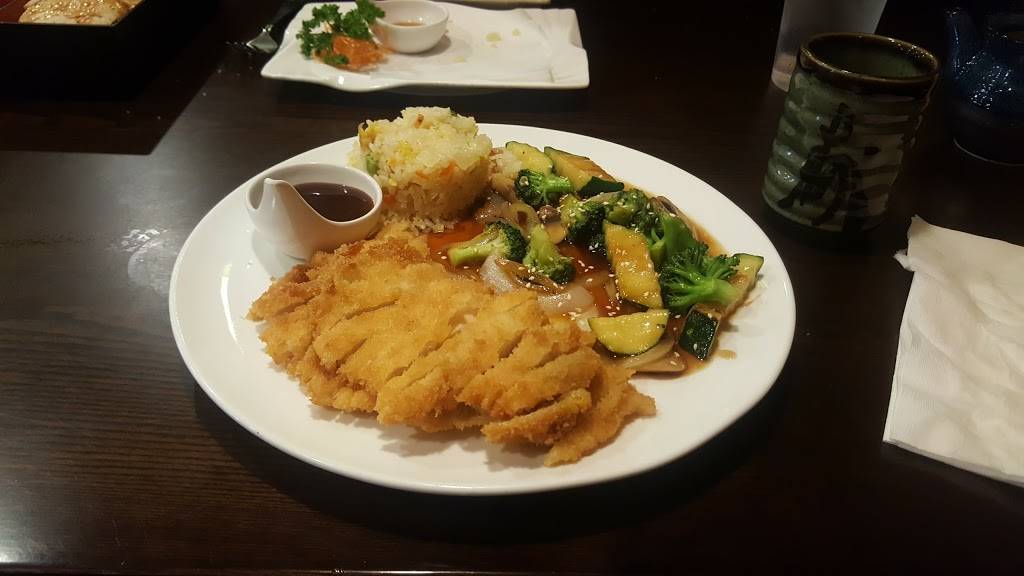 Yamato Steakhouse of Japan | restaurant | 900 N Clinton St, Defiance, OH 43512, USA | 4197840083 OR +1 419-784-0083