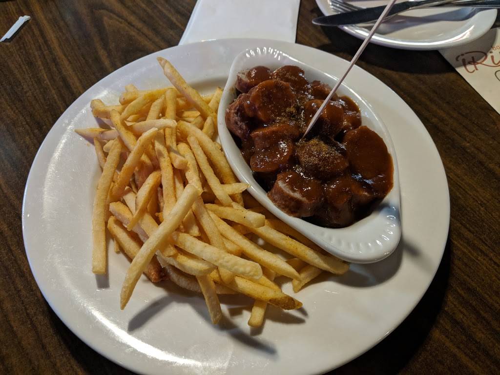 Irinas Bar and Grill | restaurant | 3375 Mission Ave J, Oceanside, CA 92058, USA | 7604335086 OR +1 760-433-5086