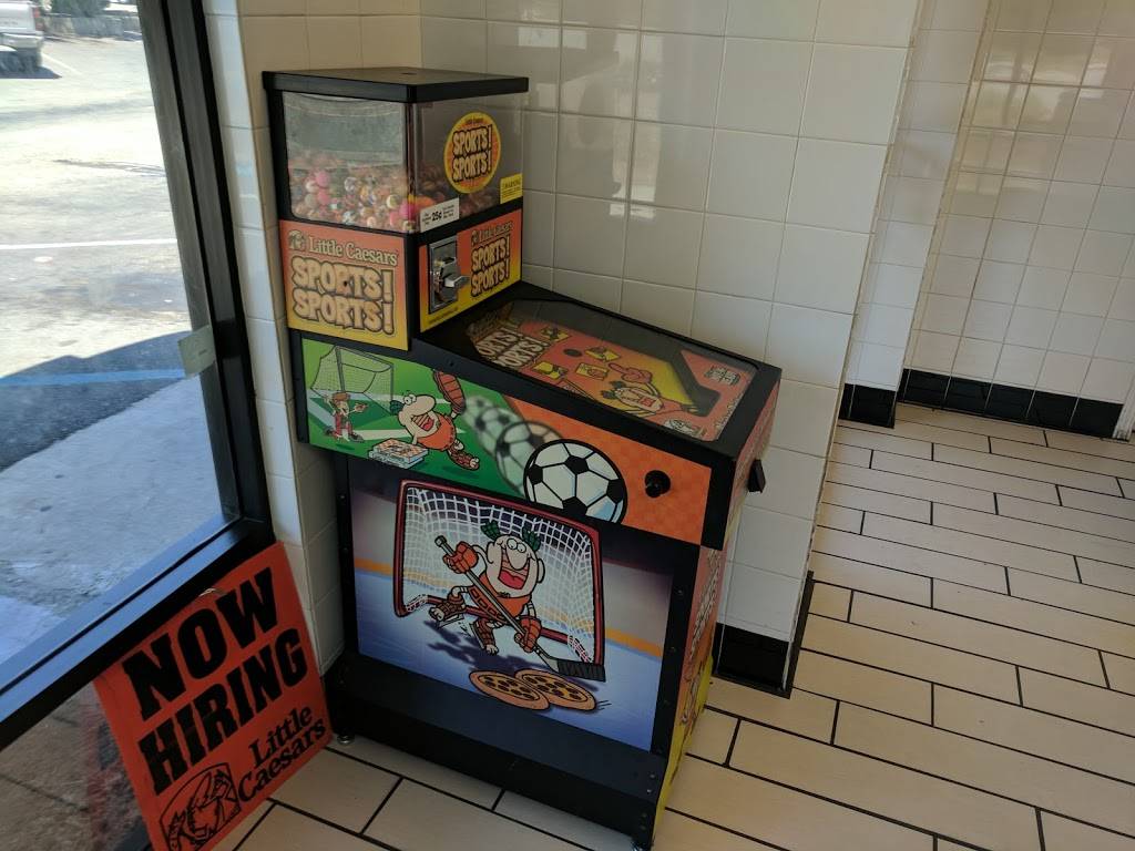 Little Caesars Pizza | meal takeaway | 1690 W Texas St, Fairfield, CA 94533, USA | 7074260700 OR +1 707-426-0700