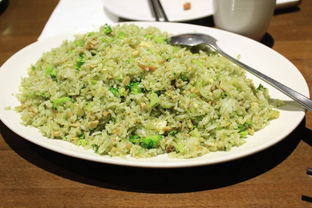 Lucky | restaurant | 5101 8th Ave, Brooklyn, NY 11220, USA | 7188710399 OR +1 718-871-0399