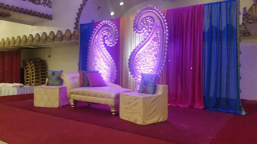 Royal Alberts Palace | restaurant | 1050 King Georges Post Rd, Fords, NJ 08863, USA | 7326611070 OR +1 732-661-1070