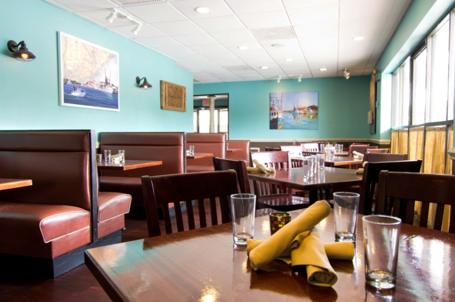 Coleman Public House | restaurant | 427 W Coleman Blvd, Mt Pleasant, SC 29464, USA | 8434168833 OR +1 843-416-8833