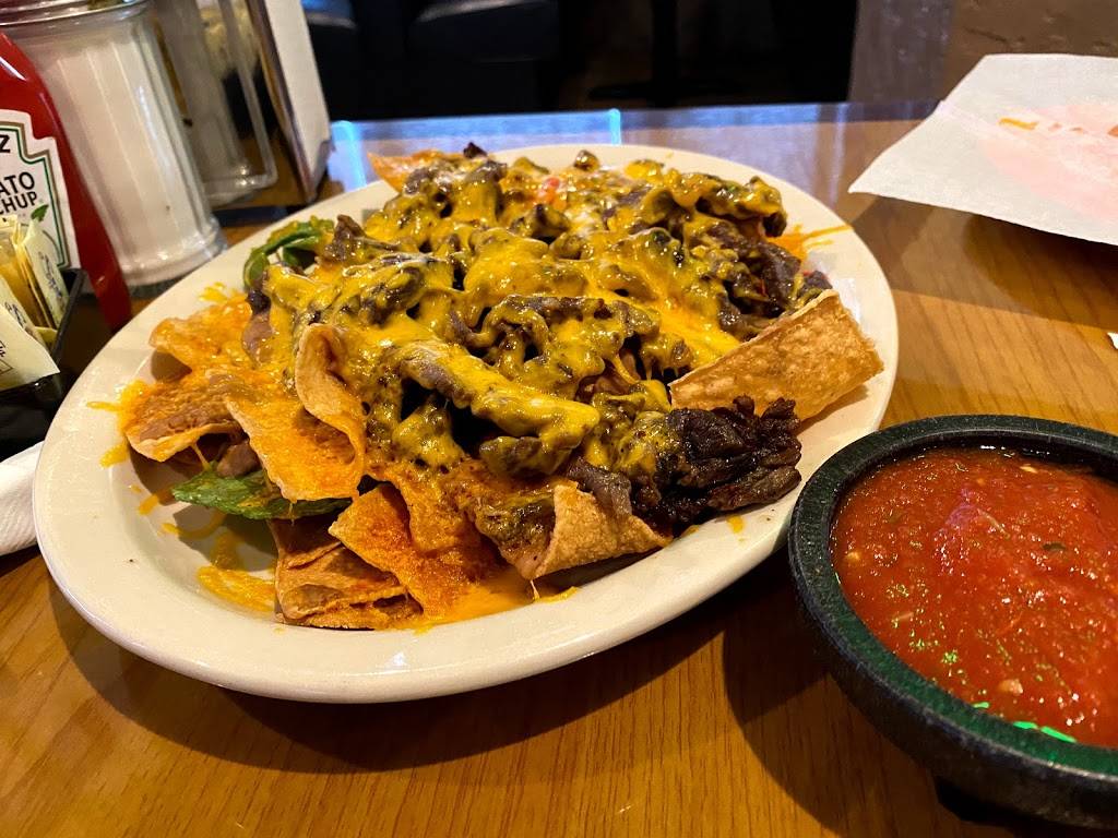 La Cantera Restaurant | restaurant | 815 2nd St, Pleasanton, TX 78064, USA | 8304805156 OR +1 830-480-5156