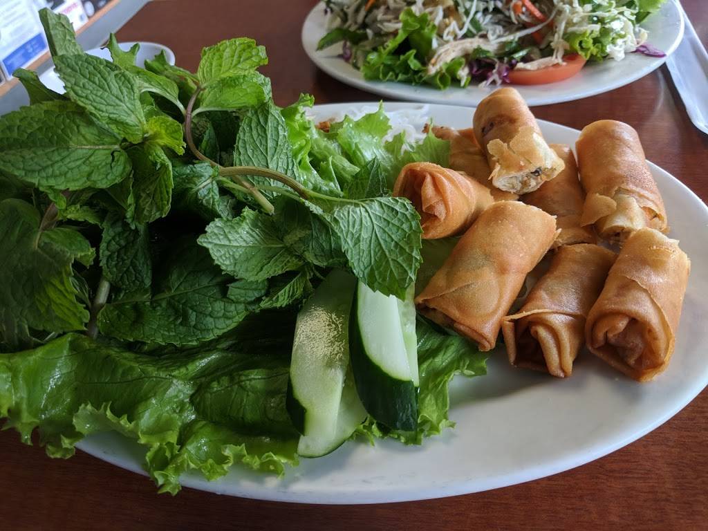 Super Pho Waialae | restaurant | 3538 Waialae Ave, Honolulu, HI 96816, USA | 8087359989 OR +1 808-735-9989