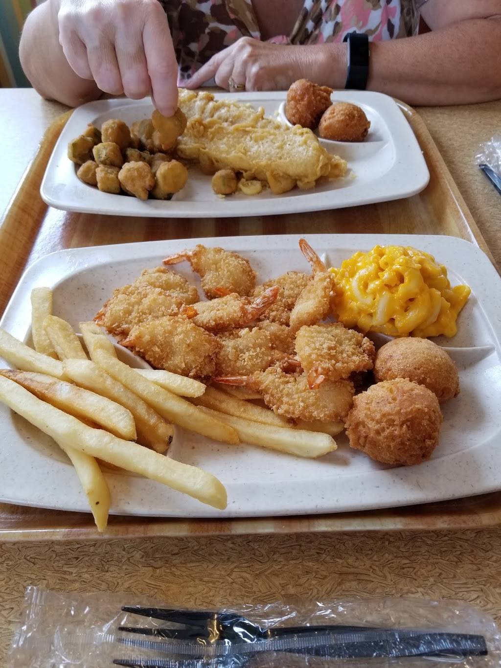 Captain Ds | restaurant | 4320 Goodman Rd, Horn Lake, MS 38637, USA | 6623930090 OR +1 662-393-0090