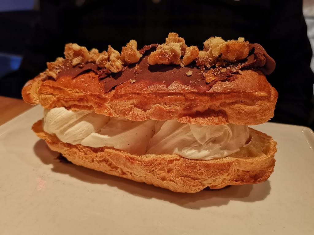 Restaurant Donalda | restaurant | Canada, 996 Rue Valiquette, Sainte-Adèle, QC J8B 2M4, Canada | 4502292727 OR +1 450-229-2727