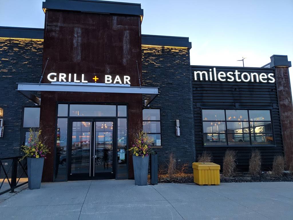 Milestones | restaurant | 75 Consumers Dr Building T, Whitby, ON L1N 9S2, Canada | 9056669070 OR +1 905-666-9070
