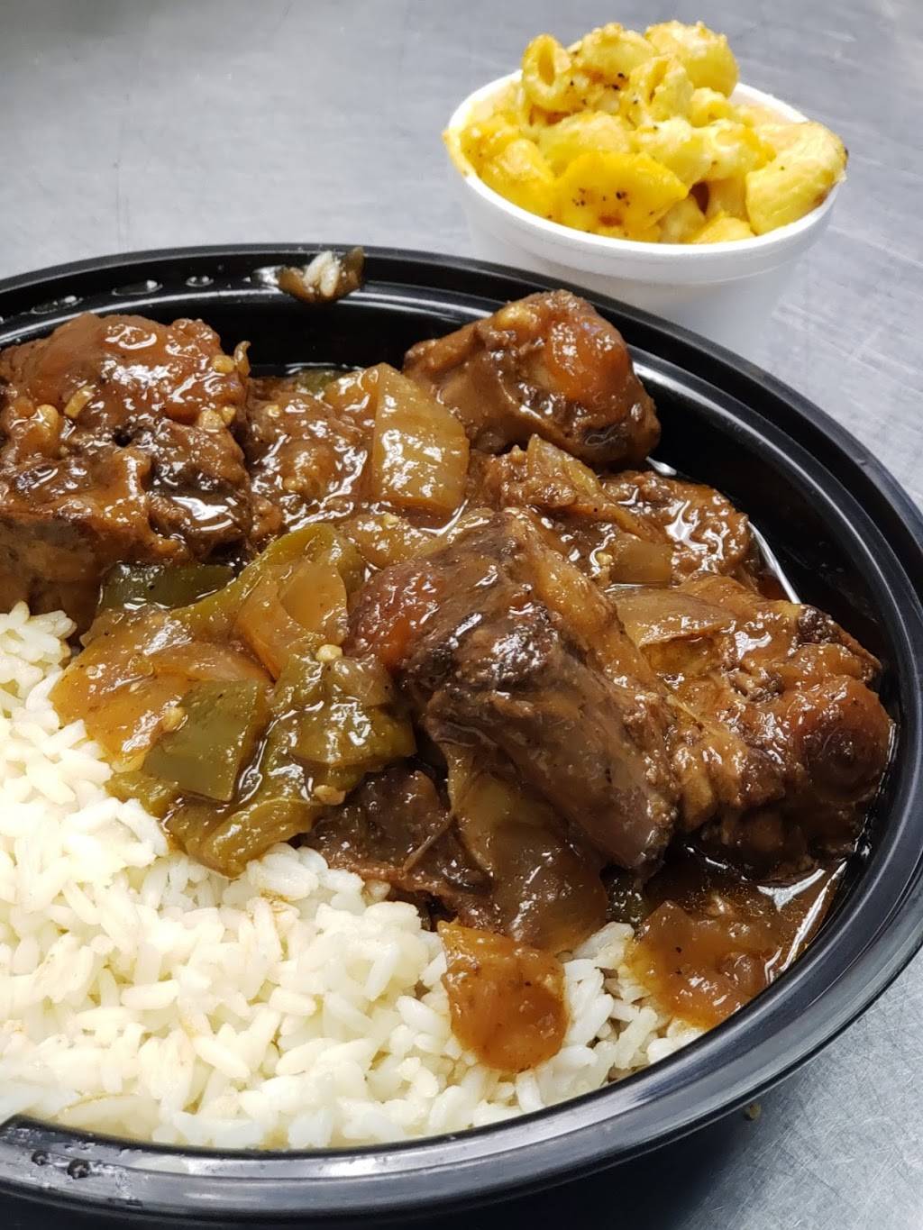 Rocs Creole Seafood | restaurant | 16951 W Foothill Blvd suite b, Fontana, CA 92335, USA | 9092753360 OR +1 909-275-3360