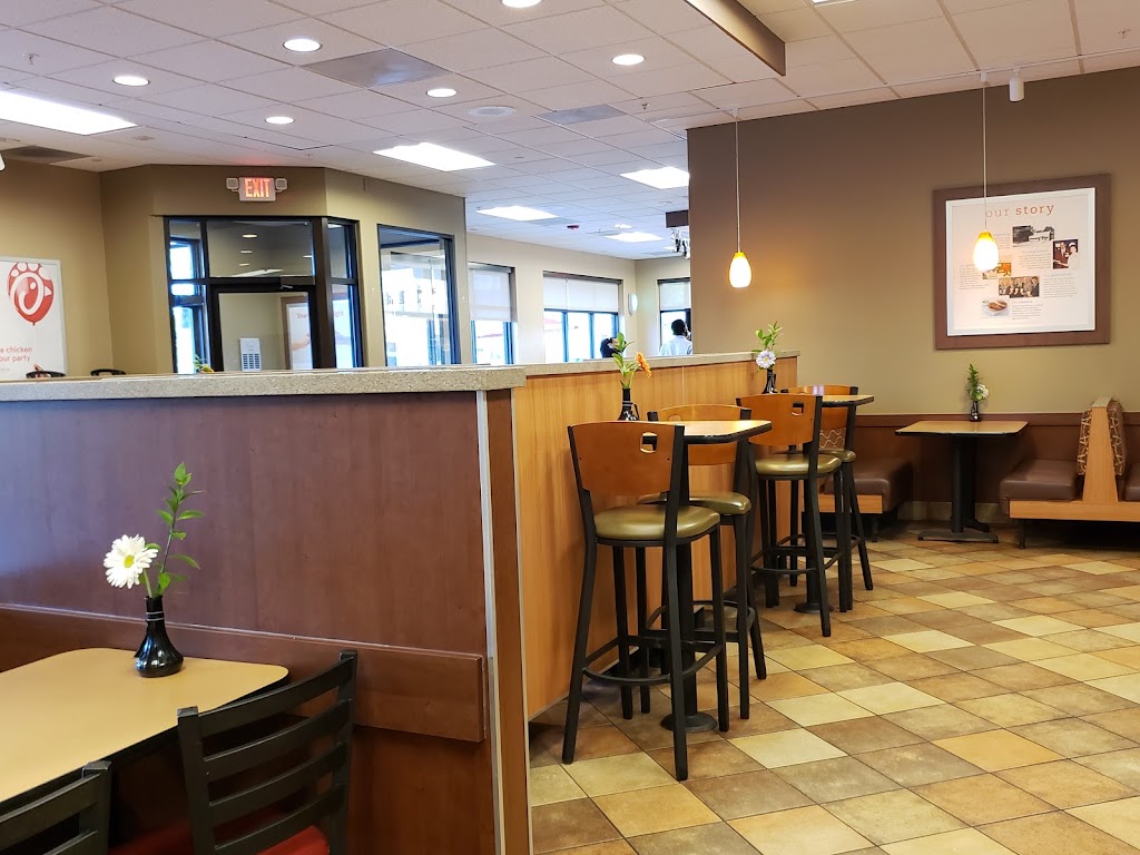 Chick-fil-A | restaurant | 1535 US-50, Pueblo, CO 81008, USA | 7194243838 OR +1 719-424-3838