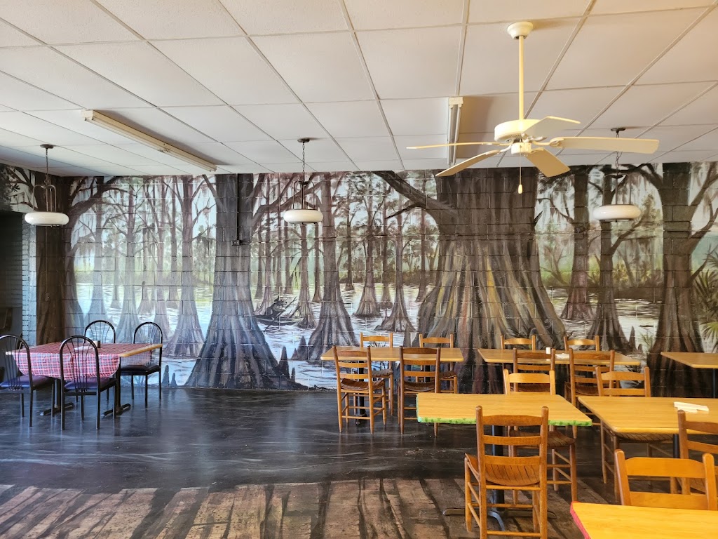 Eatz On Main | restaurant | 125 W Main St, Lamar, SC 29069, USA | 8433261063 OR +1 843-326-1063