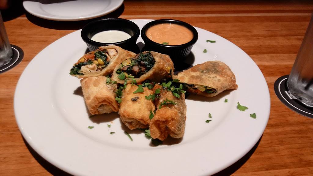 Black Canyon Restaurant | restaurant | 1509 W Dupont Rd, Fort Wayne, IN 46825, USA | 2602035900 OR +1 260-203-5900