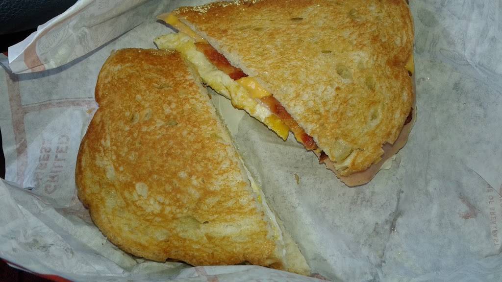 Jack in the Box | restaurant | 31005 Mission Blvd, Hayward, CA 94544, USA | 5104876838 OR +1 510-487-6838