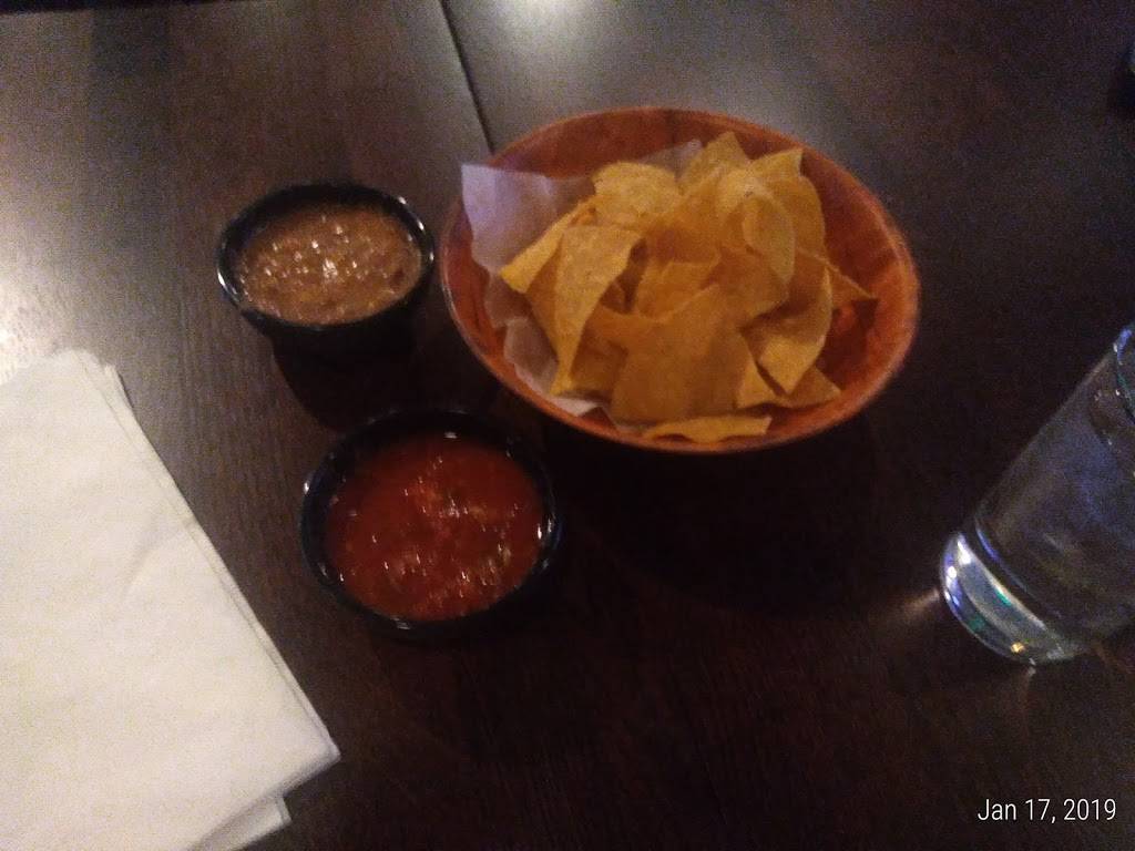 Caliente Kitchen and Bar | restaurant | 17302 140th Ave NE, Woodinville, WA 98072, USA | 4258922639 OR +1 425-892-2639