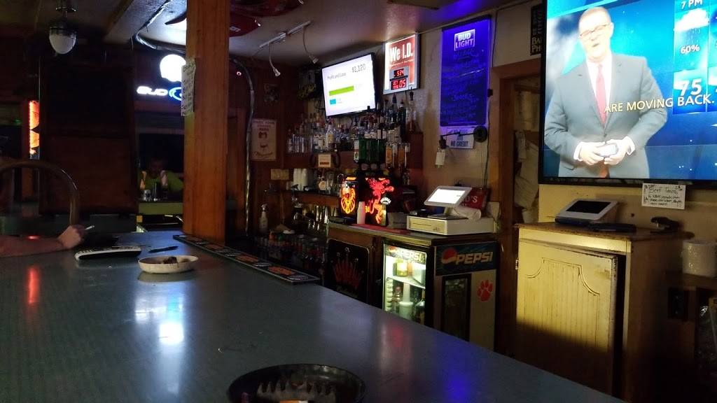 The Hitching Post Bar & Grill | restaurant | 1485 County Rd 419, Chuluota, FL 32766, USA | 4073651387 OR +1 407-365-1387