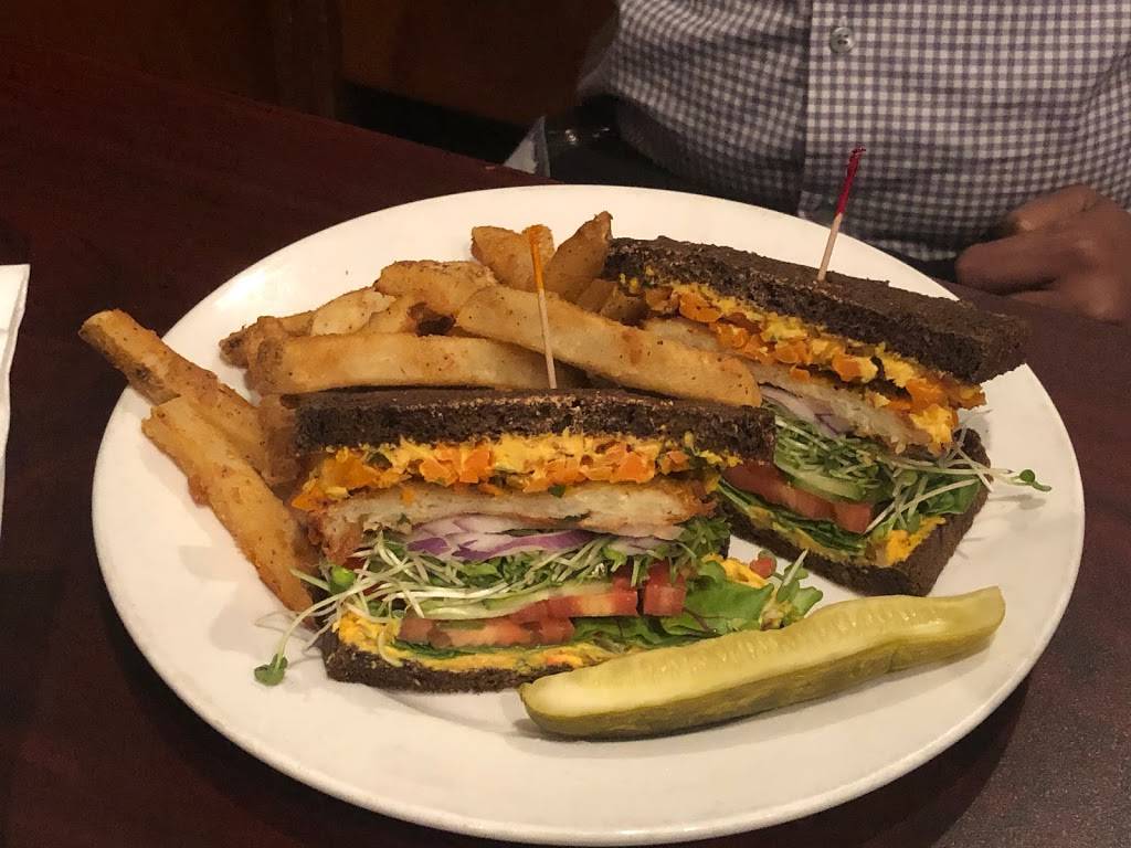 Perlys | restaurant | 111 E Grace St, Richmond, VA 23219, USA | 8049121560 OR +1 804-912-1560