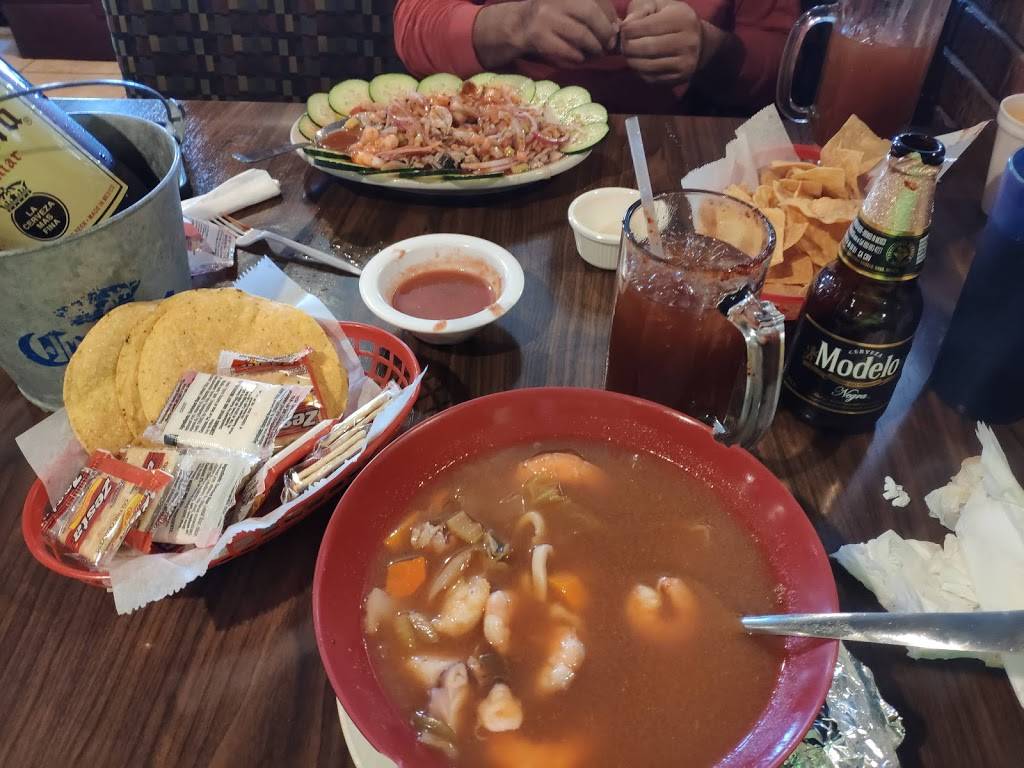 Mariscos Mi Nuevo Nayarit | restaurant | 1038 E Main St, Mesa, AZ 85203, USA | 4808343127 OR +1 480-834-3127