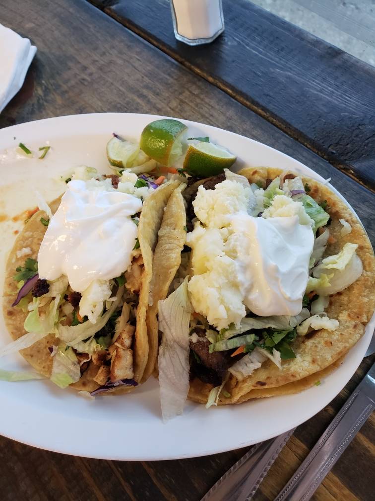 Pupuseria Casa Maria | restaurant | 7363 N Michigan Rd, Indianapolis, IN 46268, USA | 3173470193 OR +1 317-347-0193