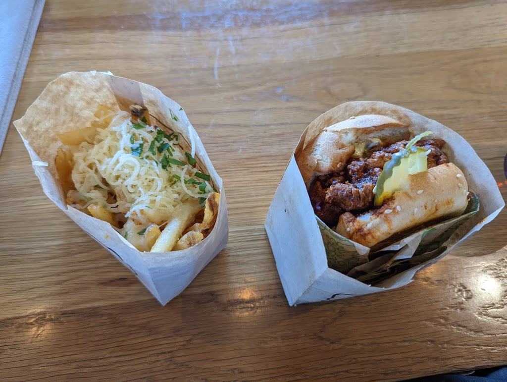 Super Duper Burgers | restaurant | 2355 Telegraph Ave, Berkeley, CA 94704, USA | 5109906483 OR +1 510-990-6483