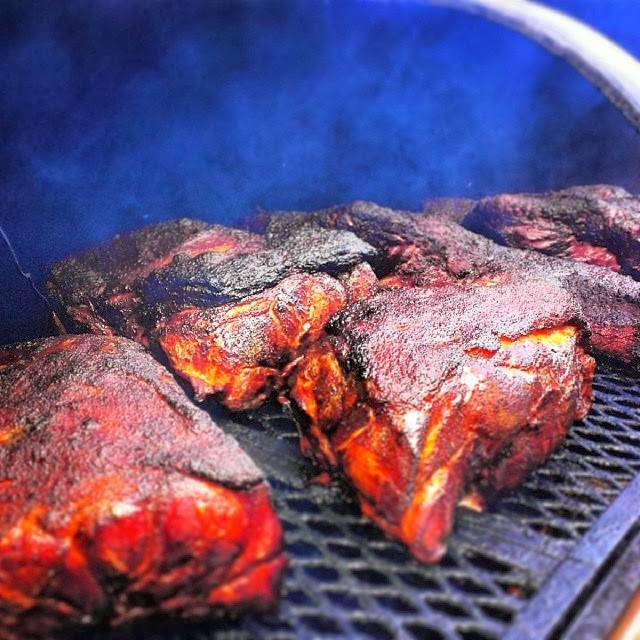 Mikes Kentucky Kitchen | restaurant | 4712 Pinewood Rd, Louisville, KY 40220, USA | 5023846886 OR +1 502-384-6886