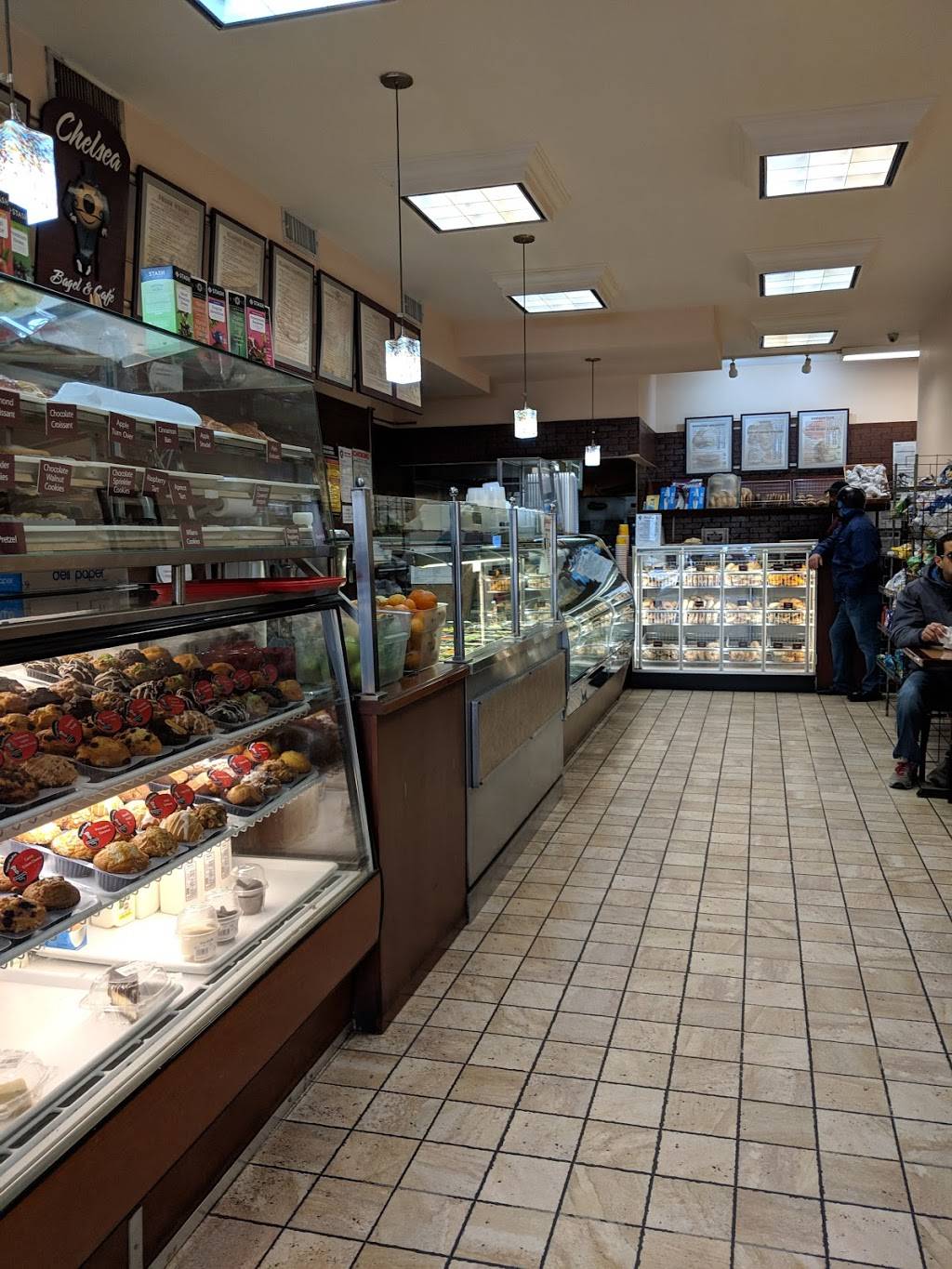 Chelsea Bagel & Cafe | bakery | 139 W 14th St, New York, NY 10011, USA | 2124622435 OR +1 212-462-2435