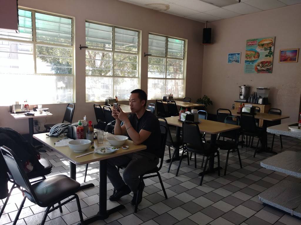 Pho Hour | restaurant | 1114 Bryant St, San Francisco, CA 94103, USA | 4156214242 OR +1 415-621-4242