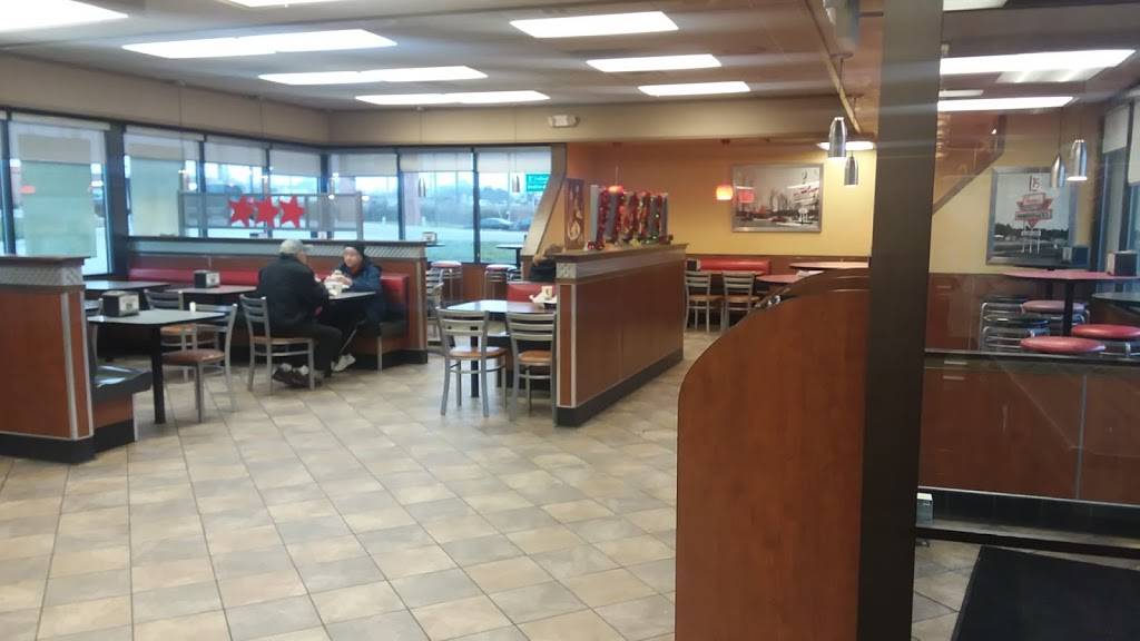Hardees | restaurant | 3301 W 3rd St, Bloomington, IN 47404, USA | 8123337315 OR +1 812-333-7315