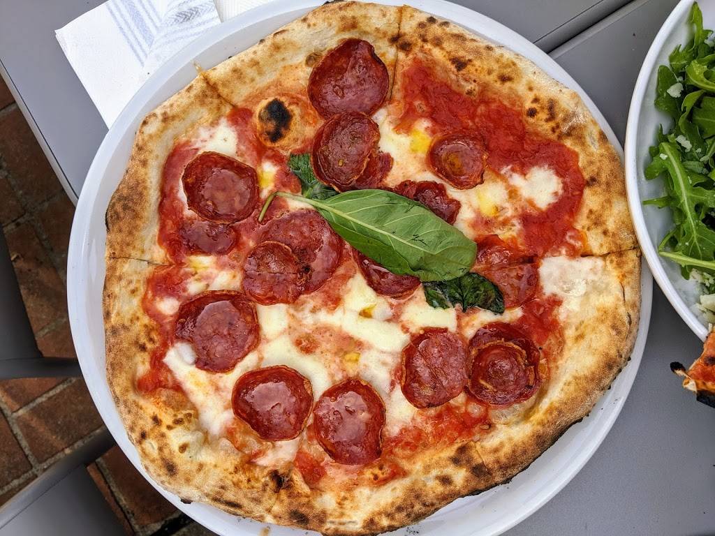 Zeneli Pizzeria e cucina Napoletana | restaurant | 138 Wooster St, New Haven, CT 06511, USA | 2037454194 OR +1 203-745-4194