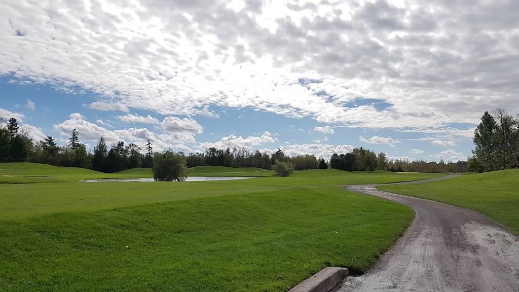 La Cite Golf Course | restaurant | 850 McGill St, Hawkesbury, ON K6A 1R4, Canada | 6136326010 OR +1 613-632-6010