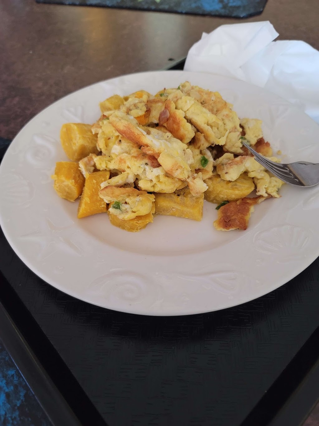 Labelle Caribbean Restaurant | restaurant | 7400 Southland Blvd, Orlando, FL 32809, USA | 4072504124 OR +1 407-250-4124