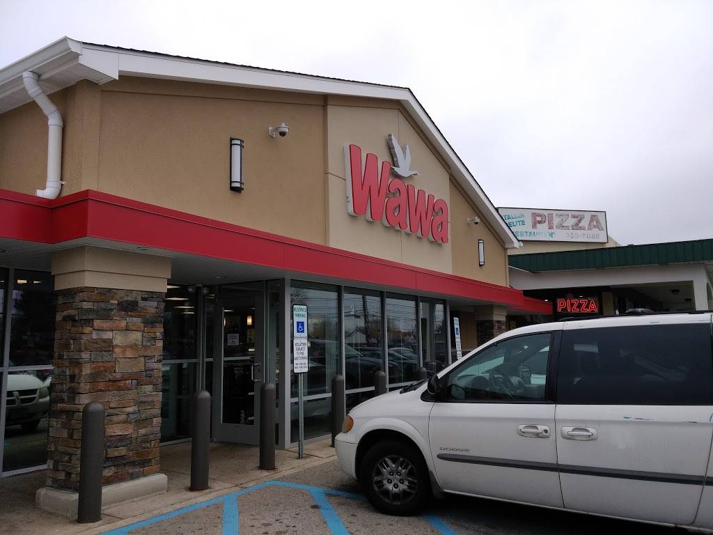 Wawa | cafe | 2050 Sproul Rd, Broomall, PA 19008, USA | 6103569772 OR +1 610-356-9772
