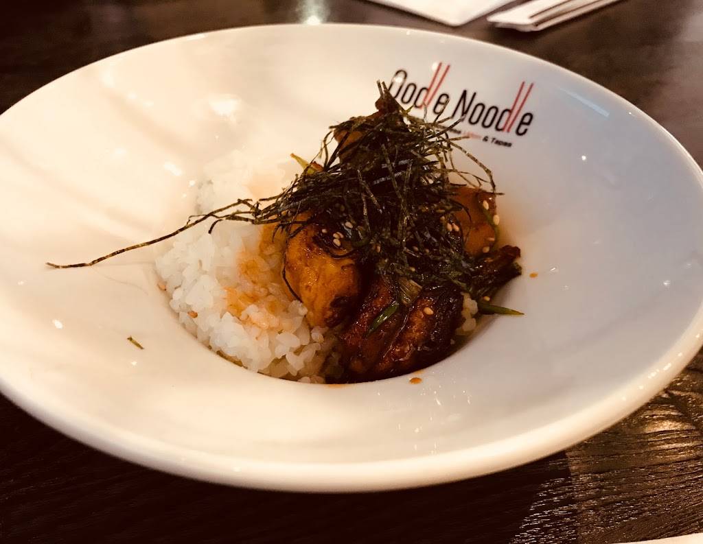 Oodle Noodle | restaurant | 4449 W Flamingo Rd, Las Vegas, NV 89103, USA | 7025389556 OR +1 702-538-9556