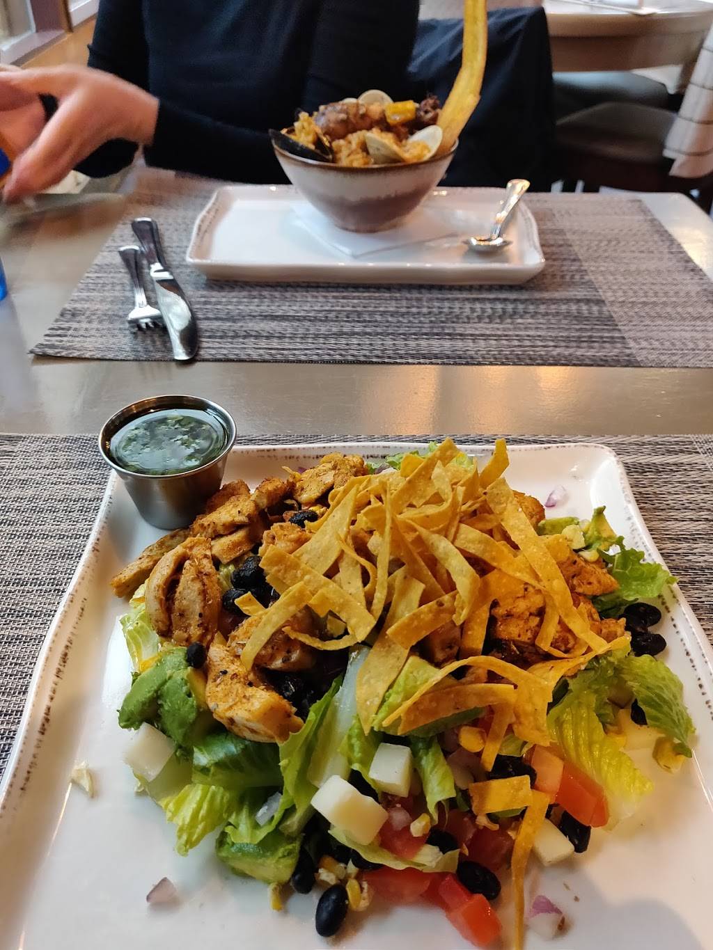 Mojave Restaurant | restaurant | 6450 Powers Ferry Rd NW, Sandy Springs, GA 30339, USA | 7708581720 OR +1 770-858-1720