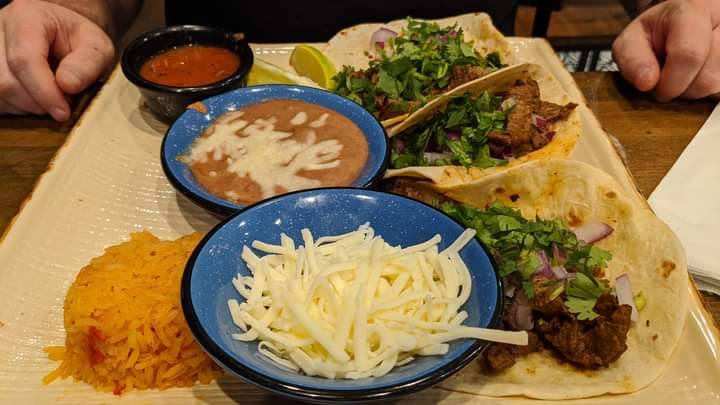 Salsas Cocina Mexicana & Cantina | restaurant | 1803 Blanding Blvd, Middleburg, FL 32068, USA | 9042143560 OR +1 904-214-3560