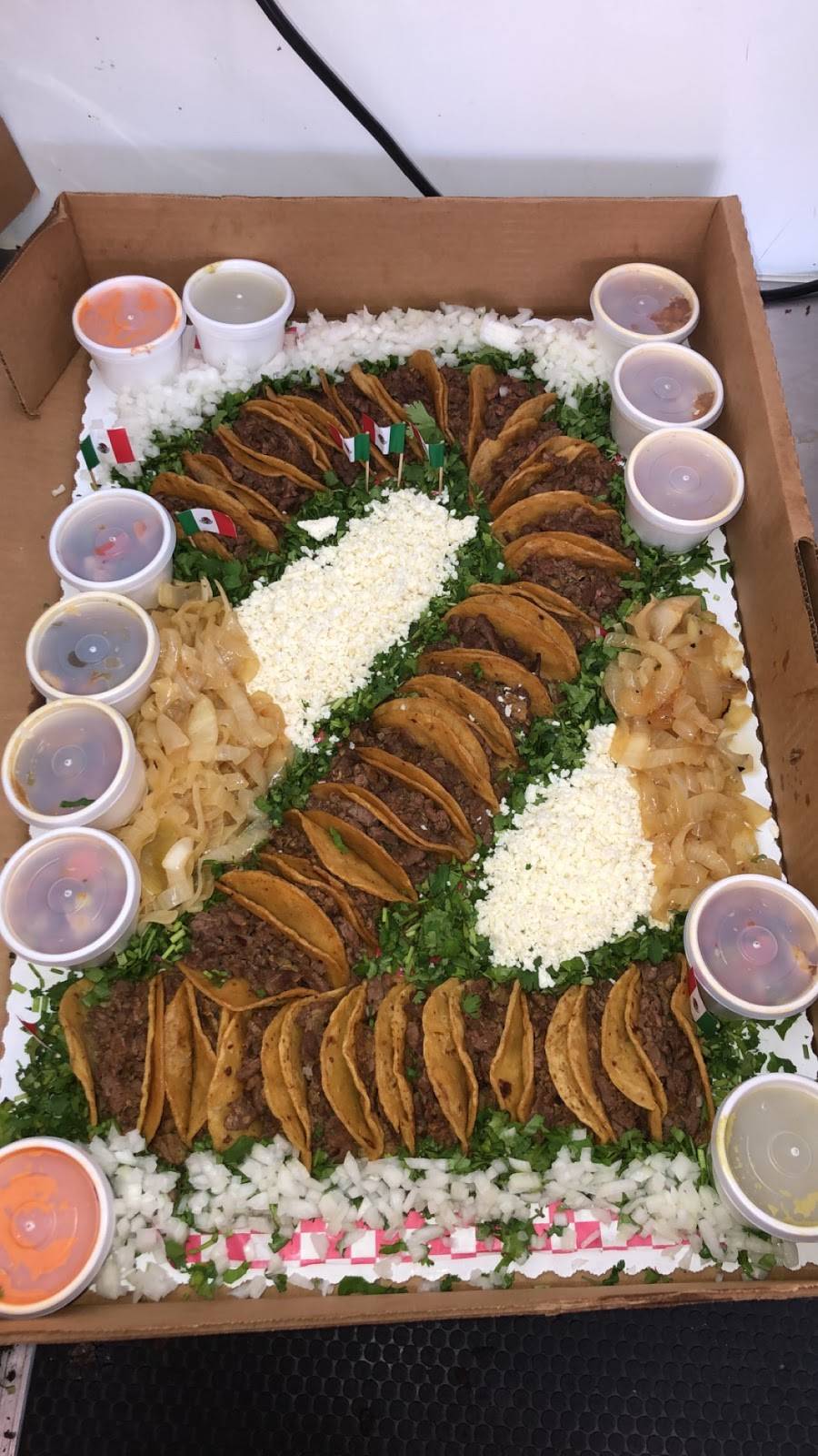 TACOS y MICHELADAS DEL GORDO GARZA | restaurant | 7501 Lyons Ave, Houston, TX 77020, USA | 3463773523 OR +1 346-377-3523