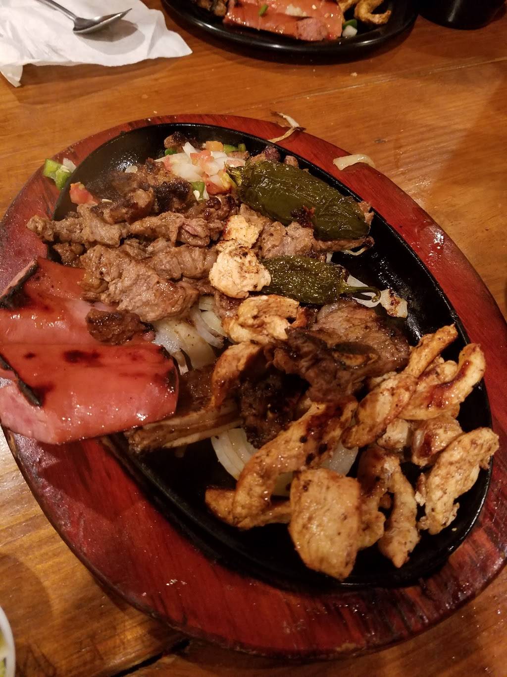 Rey del Pollo | restaurant | 13419 Woodforest Blvd, Houston, TX 77015, USA | 7134534051 OR +1 713-453-4051