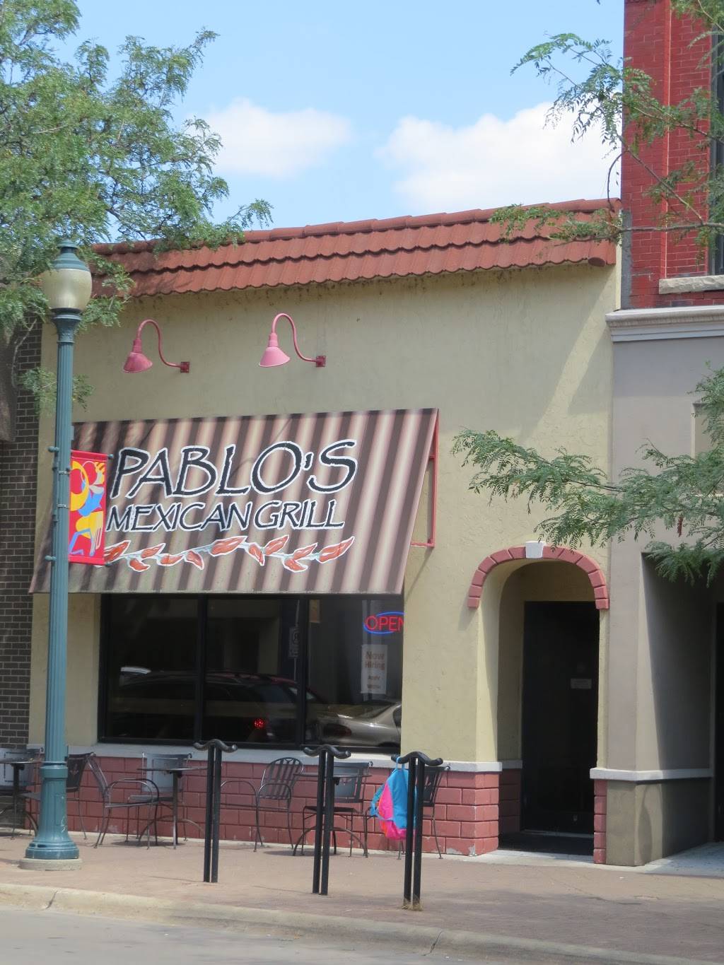 Pablos Mexican Grill | restaurant | 310 Main St, Cedar Falls, IA 50613, USA | 3192778226 OR +1 319-277-8226