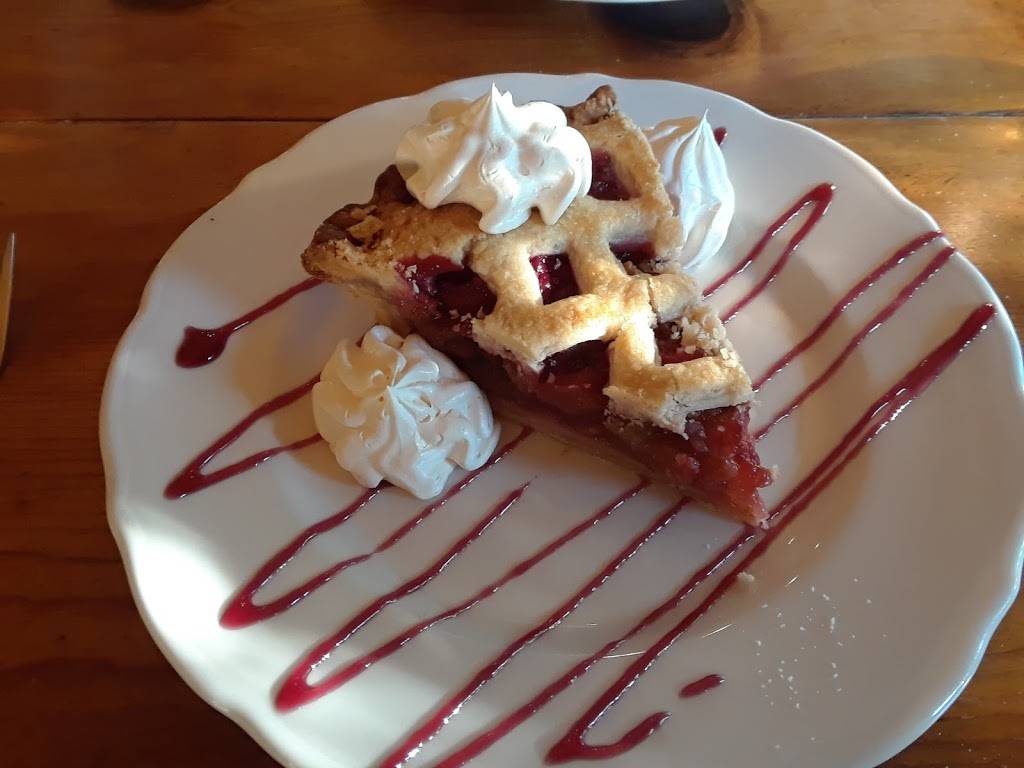 Duffys Tavern | restaurant | 113 E Main St, Boalsburg, PA 16827, USA | 8144666241 OR +1 814-466-6241