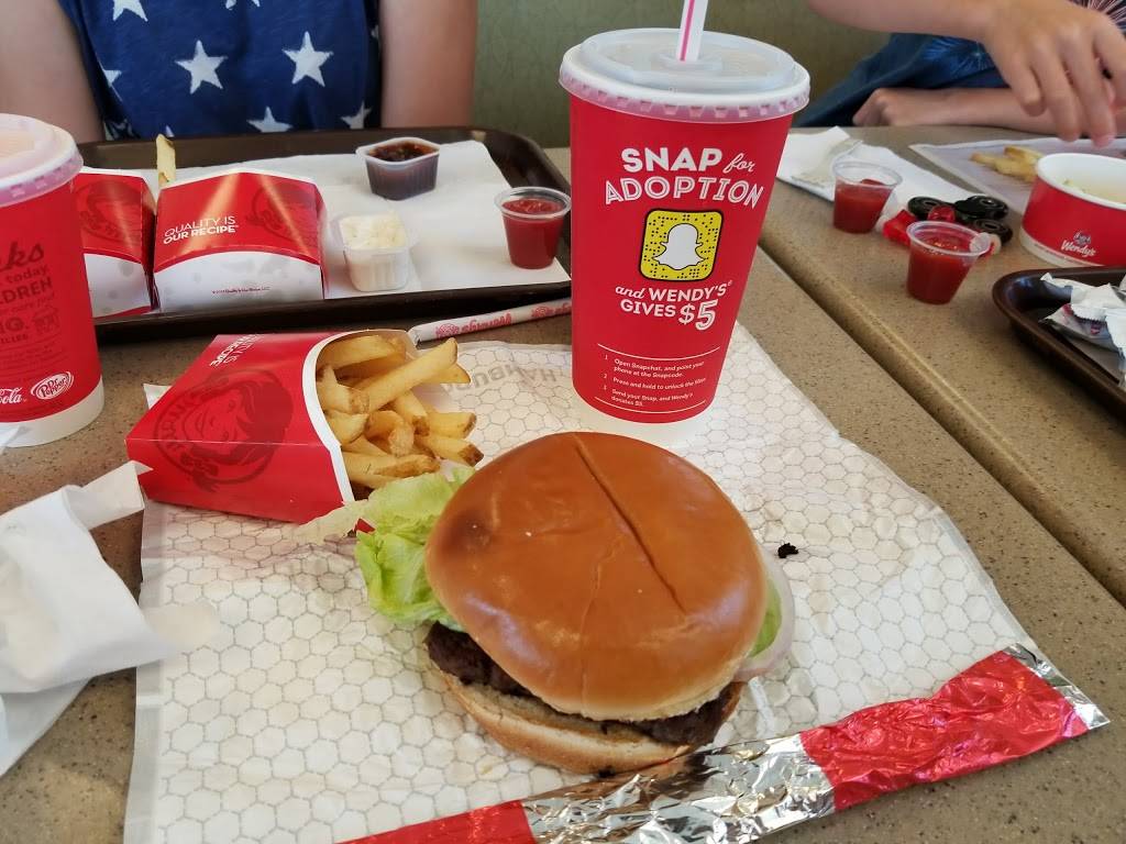 Wendys | restaurant | 503 E Pacheco Blvd, Los Banos, CA 93635, USA | 2098272727 OR +1 209-827-2727