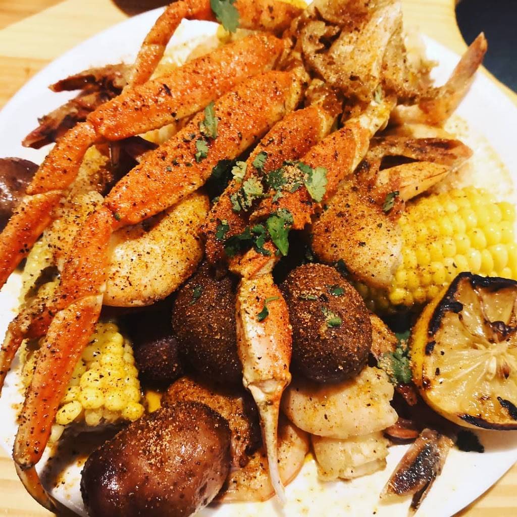 Mudbugs Cajun Icehouse | restaurant | 2743 Airline Rd, Corpus Christi, TX 78414, USA | 3619295450 OR +1 361-929-5450
