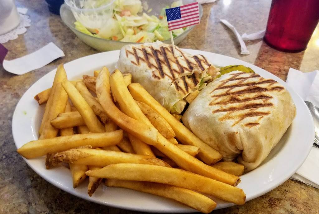 Mattys Grill and Pancake House | restaurant | 995 Brook Forest Ave, Shorewood, IL 60404, USA | 8152549600 OR +1 815-254-9600