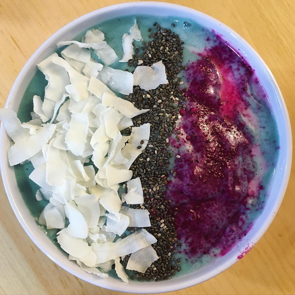 Smoothie Shack Out Back | restaurant | 25 Bridge St, Plattsburgh, NY 12901, USA | 5185615904 OR +1 518-561-5904