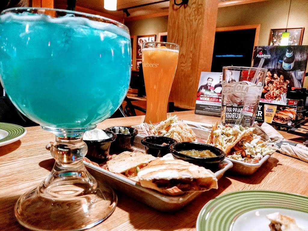 Applebees Grill + Bar | restaurant | 297 E 120th Ave, Thornton, CO 80233, USA | 3034511414 OR +1 303-451-1414